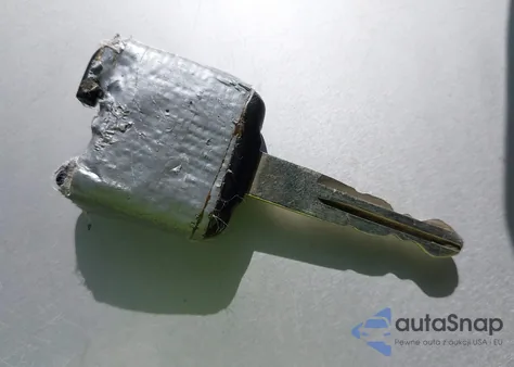 2004 Nissan Frontier Xe-V6 z USA, uszkodzony, nr VIN 1N6ED29X94C418354